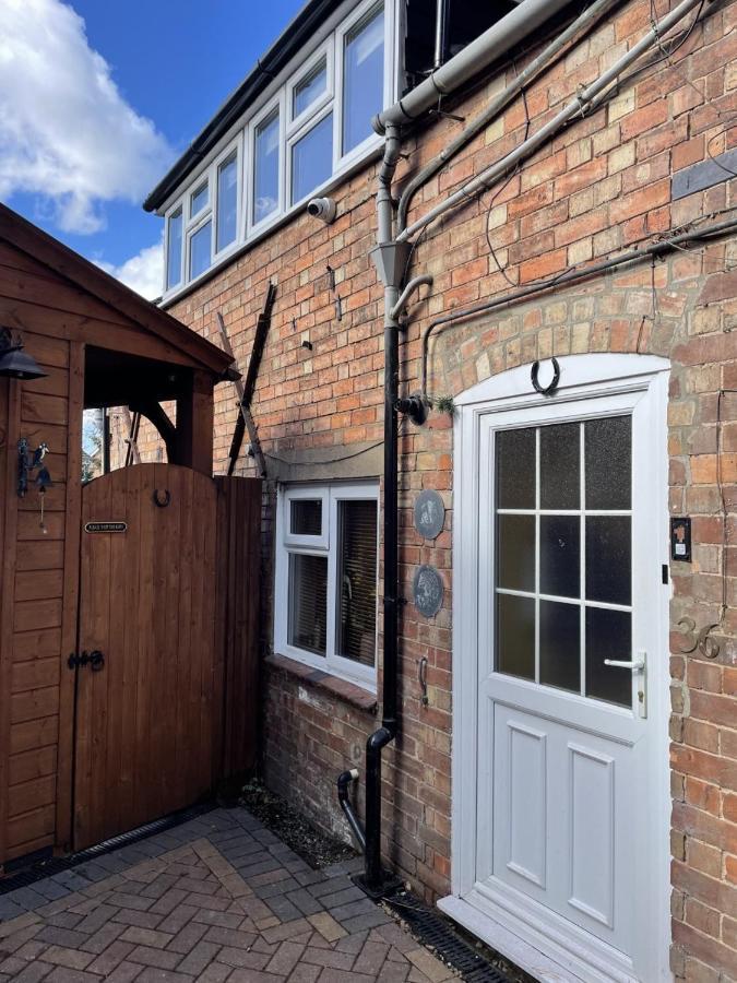The Corner House, 36, Broadway Road, Apartment Evesham Exterior photo