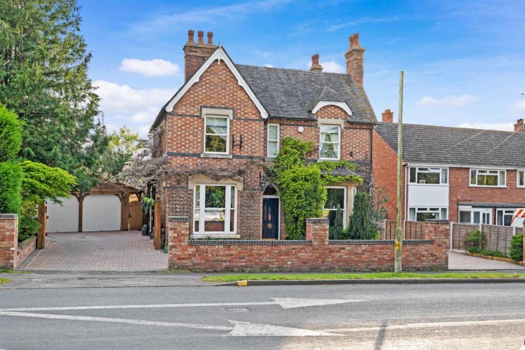 The Corner House, 36, Broadway Road, Apartment Evesham Exterior photo